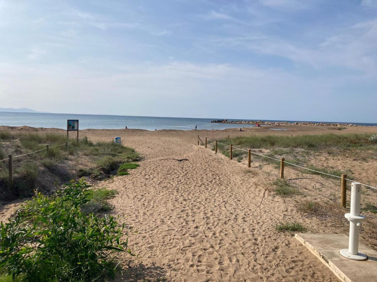 Apartamento A 200 Metros De La Playa Daire Denia Dış mekan fotoğraf